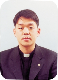 전동혁(베드로) 신부님.jpg